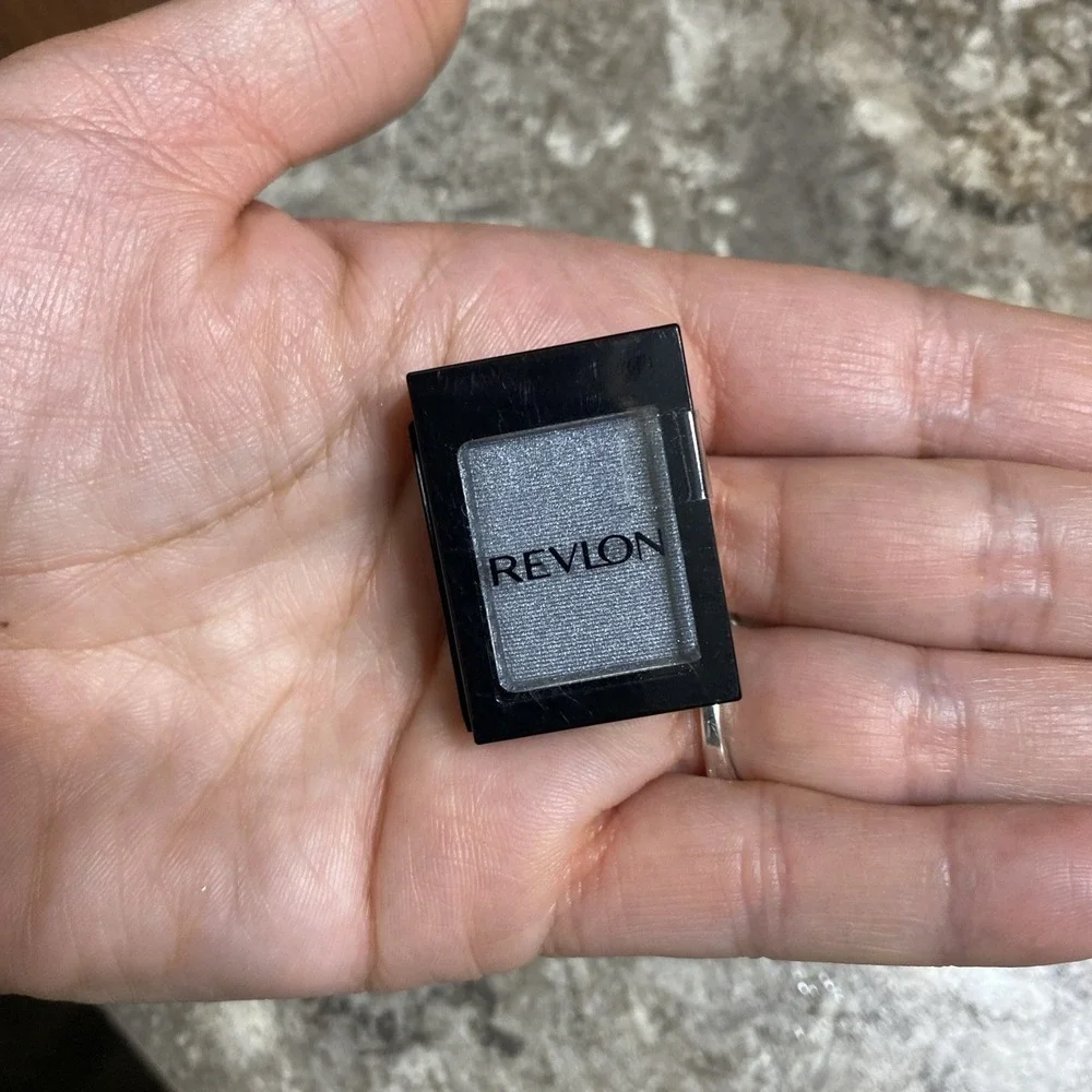 Revlon ColorStay Makeup Shadow Links Gunmetal 170 Eye Shadow Small Travel Size